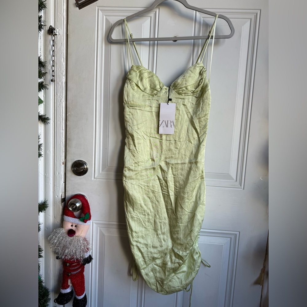 Zara Light Green Garment